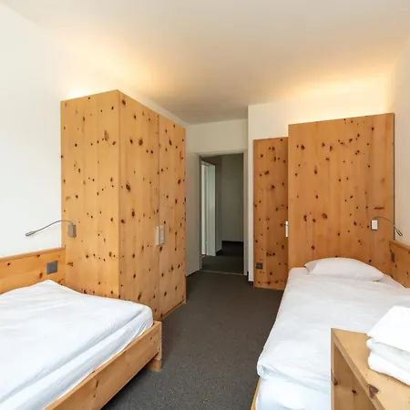 Cosy 3 Bedroom Balcony Free Parking Fast Wifi