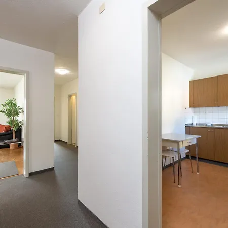 Cosy 3 Bedroom Balcony Free Parking Fast Wifi