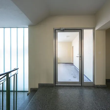 Apartmán Cosy 3 Bedroom Balcony Free Parking Fast Wifi Svatý Mořic